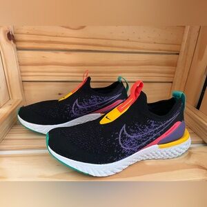 Nike Epic React Flyknit 2, Discontinued Color, Sz: Women’s 6